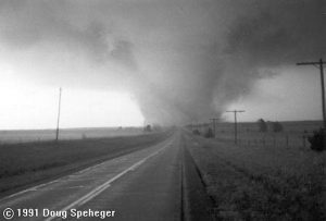 A History of Storm Chasers and Storm Chasing - Collective Weather